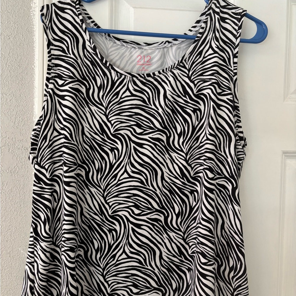 212 Collection Black and White Zebra Tank Top